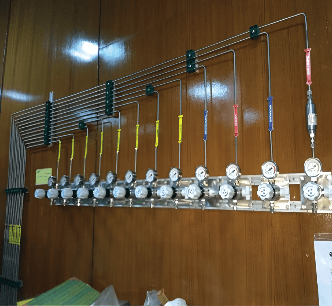 Utility & Lab Fume Hood Piping